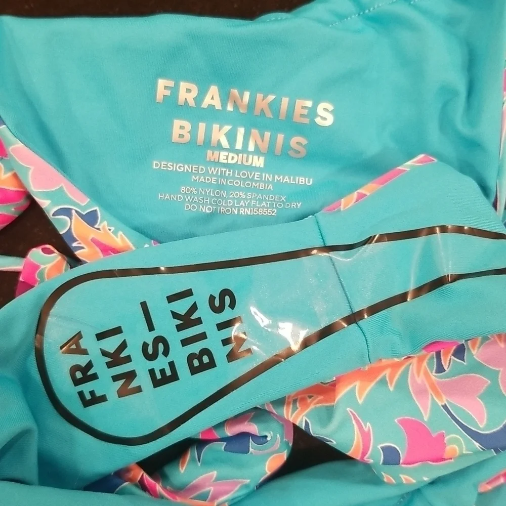 💕FRANKIE'S BIKINI💕 Halo Strapless Top + Willow Bottom ~ Scarf Print Medium
